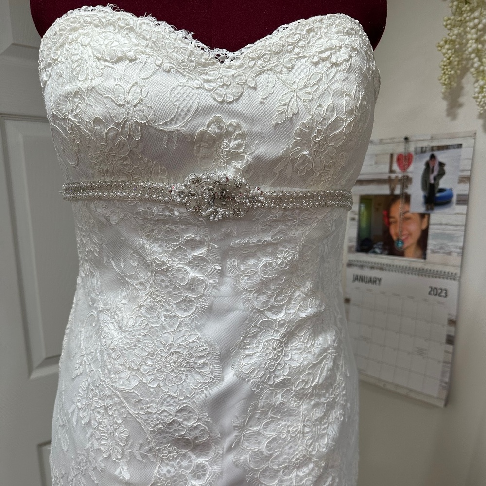 Sample Wedding Gown from bridal shop